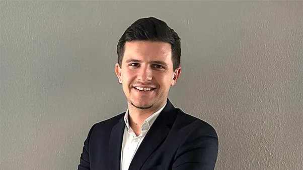 Dennis Cömert, stellv. Leiter Interhyp Geschäftsstelle Gütersloh.