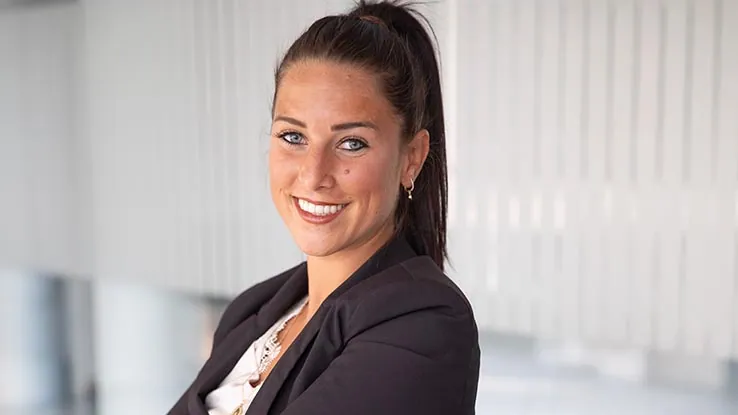 Christina Gebauer Senior Kundenbetreuerin Interhyp (Fachverantwortung) Geprüfte Fachfrau für Immobiliardarlehensvermittlung